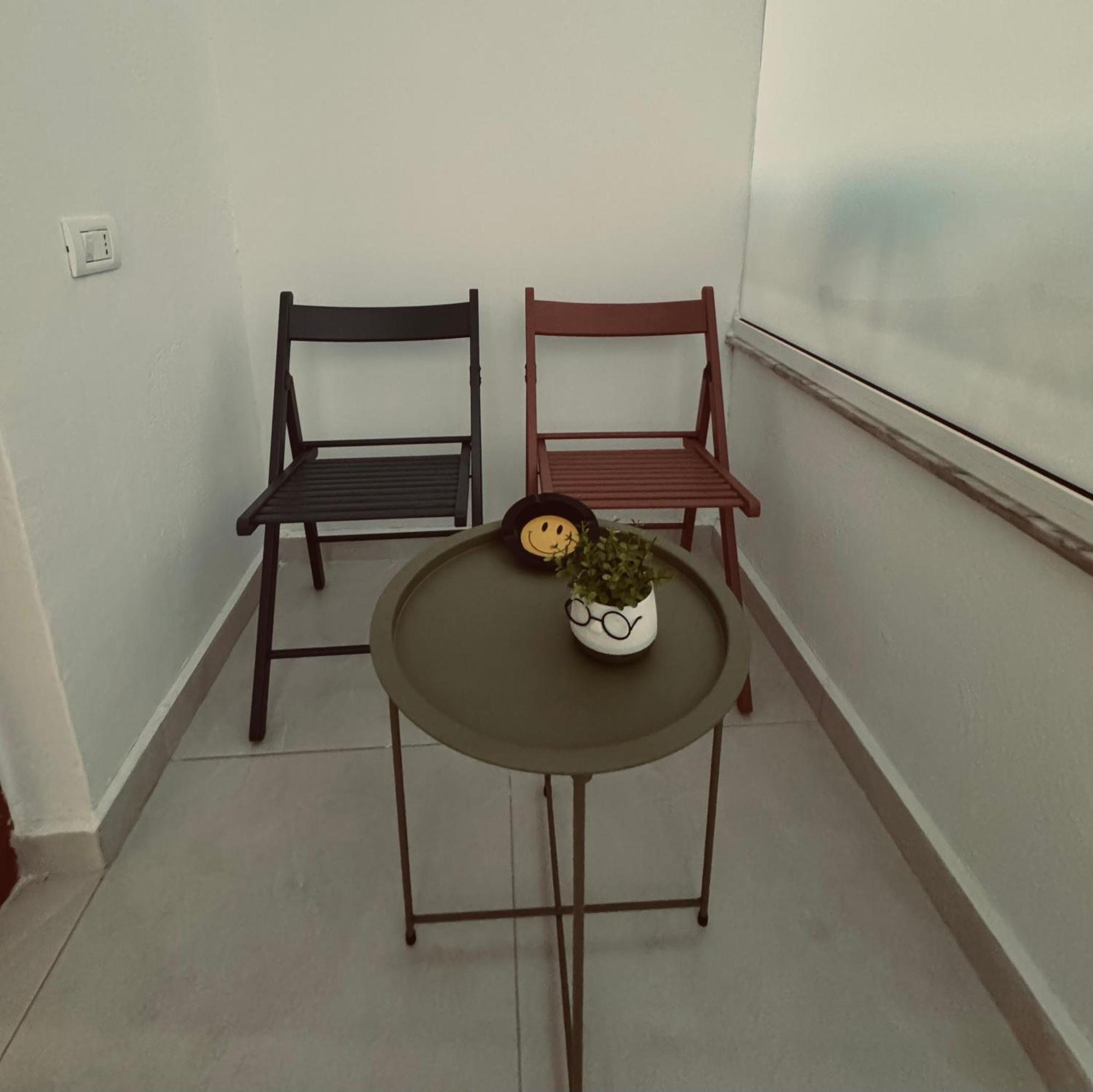 Hi5 Rooms Tirana Buitenkant foto